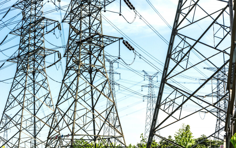 power distribution line